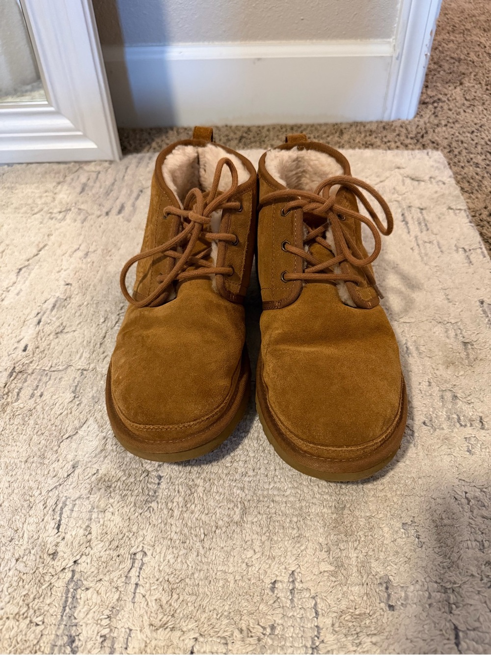 Men's UggsCasual Lace-Up Boots - Brown